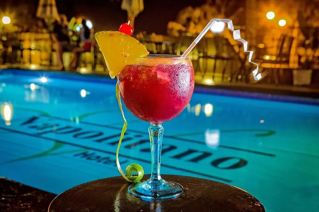 Napolitano Hotel Saint-Domingue