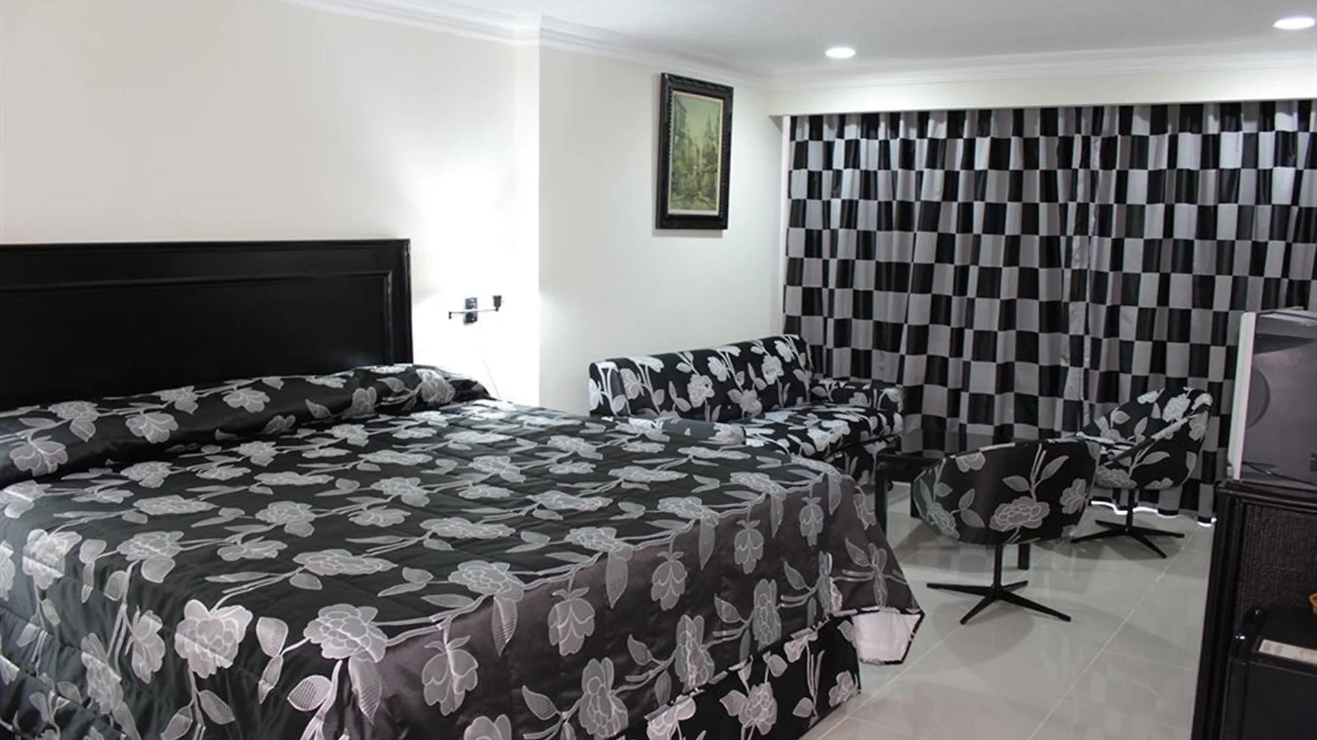 Napolitano Hotel Saint-Domingue